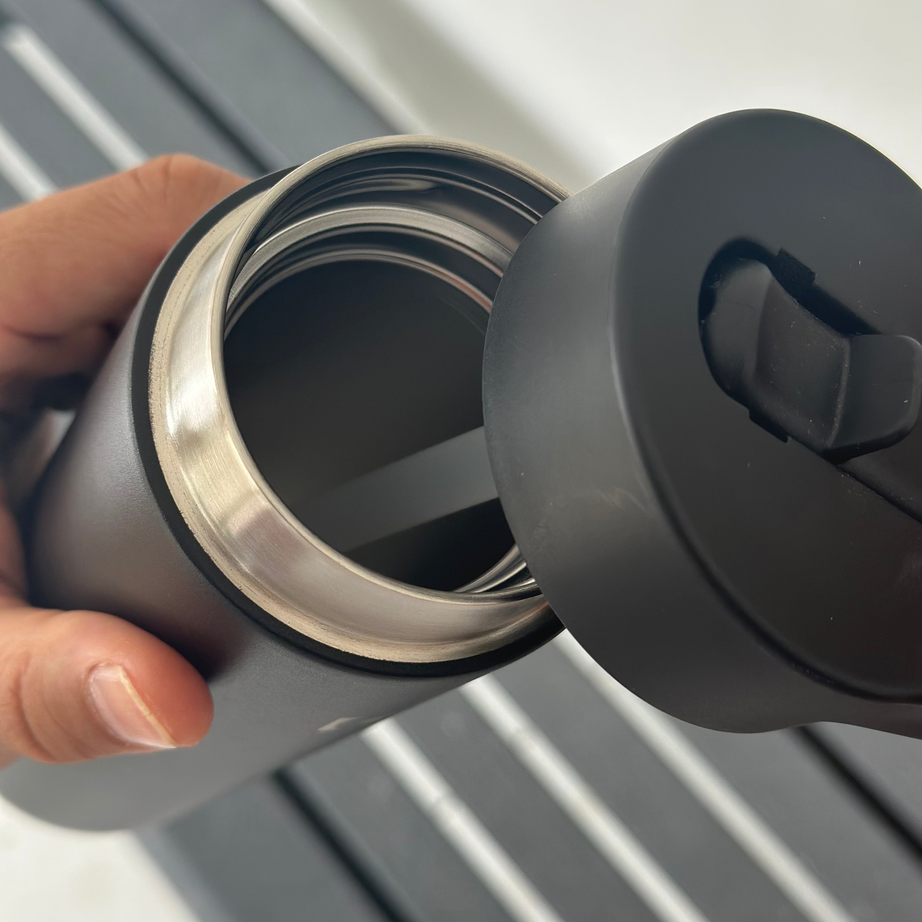 Black Traveler Bottle - 20oz